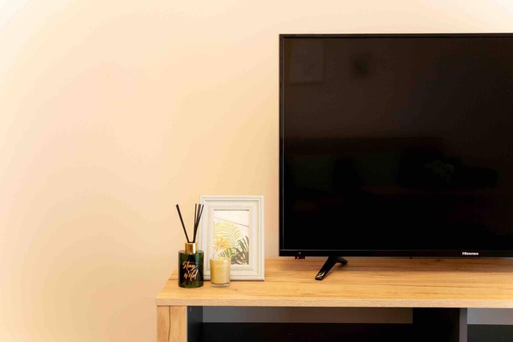 Gg Home - Cozy 1 Bedroom Apartment On Kazbegi Avenue 15 Tbilisi Exteriör bild