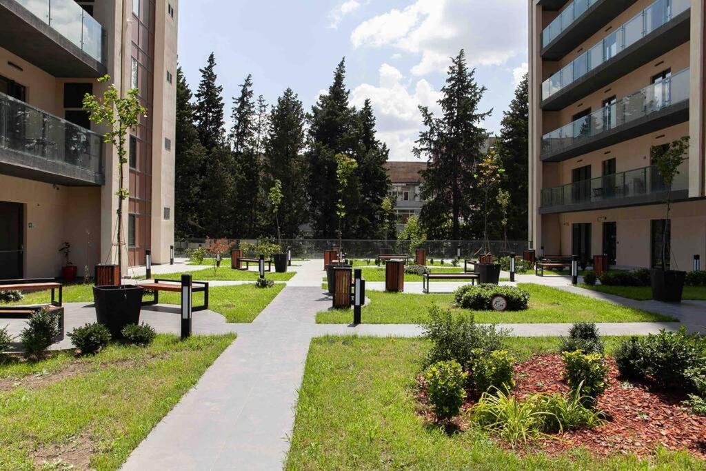 Gg Home - Cozy 1 Bedroom Apartment On Kazbegi Avenue 15 Tbilisi Exteriör bild