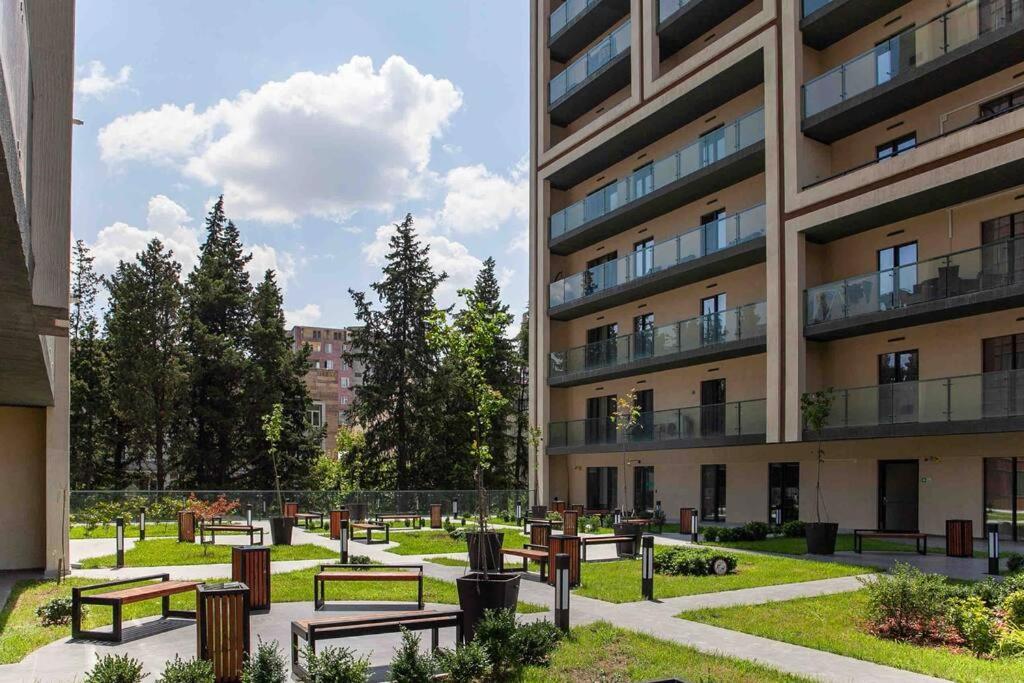 Gg Home - Cozy 1 Bedroom Apartment On Kazbegi Avenue 15 Tbilisi Exteriör bild