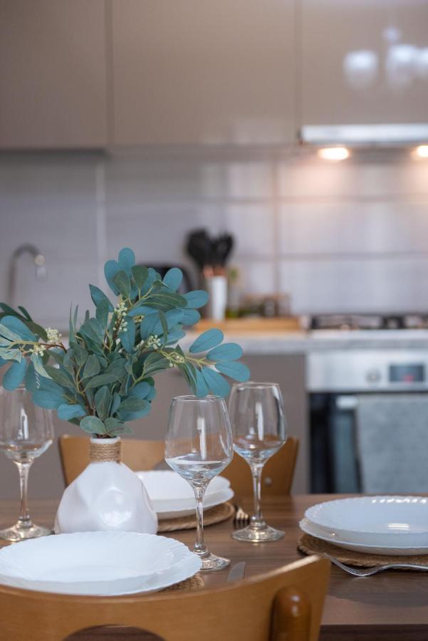 Gg Home - Cozy 1 Bedroom Apartment On Kazbegi Avenue 15 Tbilisi Exteriör bild