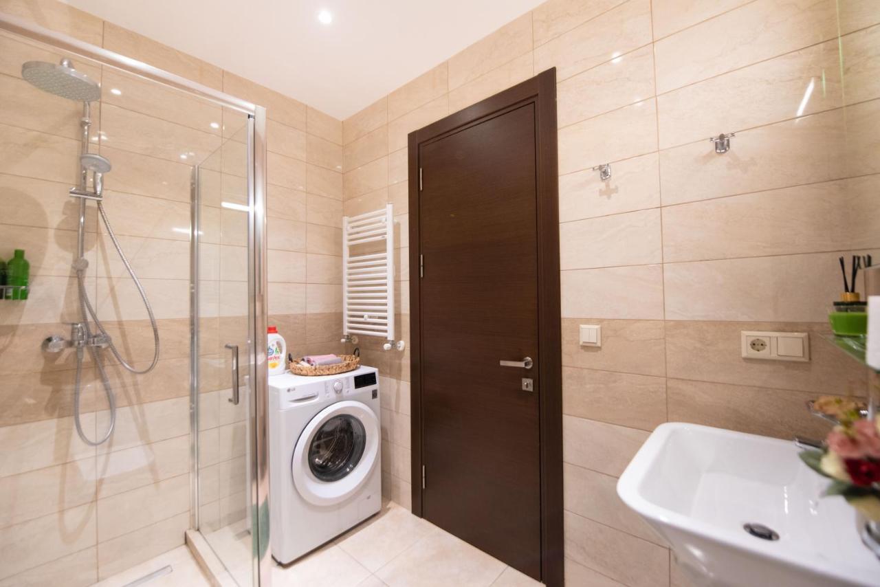 Gg Home - Cozy 1 Bedroom Apartment On Kazbegi Avenue 15 Tbilisi Exteriör bild
