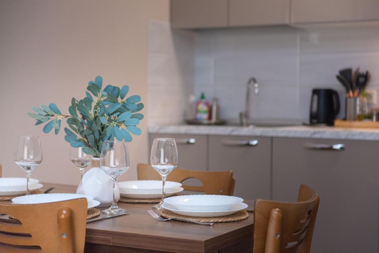 Gg Home - Cozy 1 Bedroom Apartment On Kazbegi Avenue 15 Tbilisi Exteriör bild